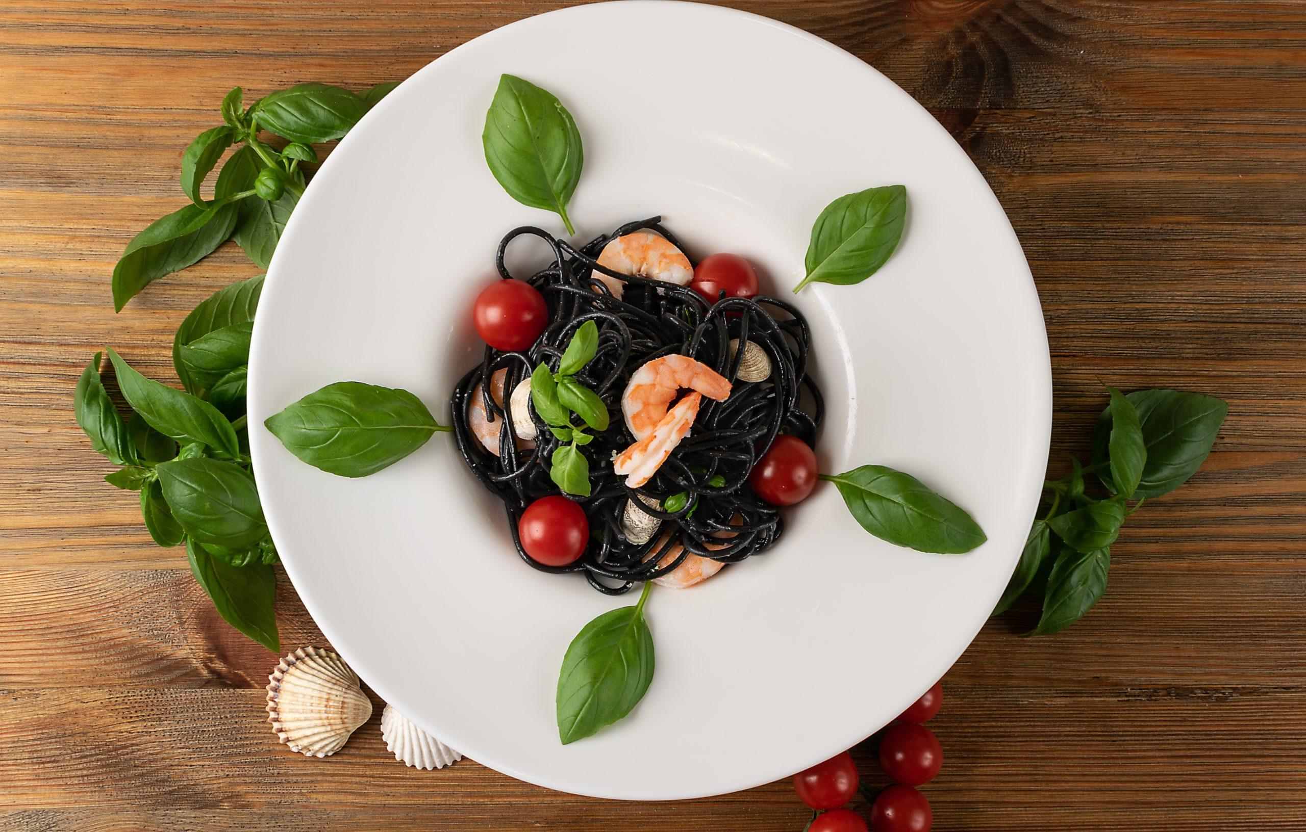 Black Spaghetti with Shrimp & Cherry Tomatoes